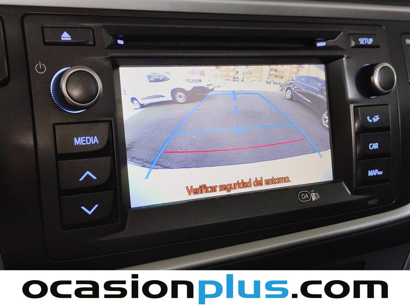 Equipamiento del Toyota Auris Toyota Auris 130 Active MultiDrive (132 CV)