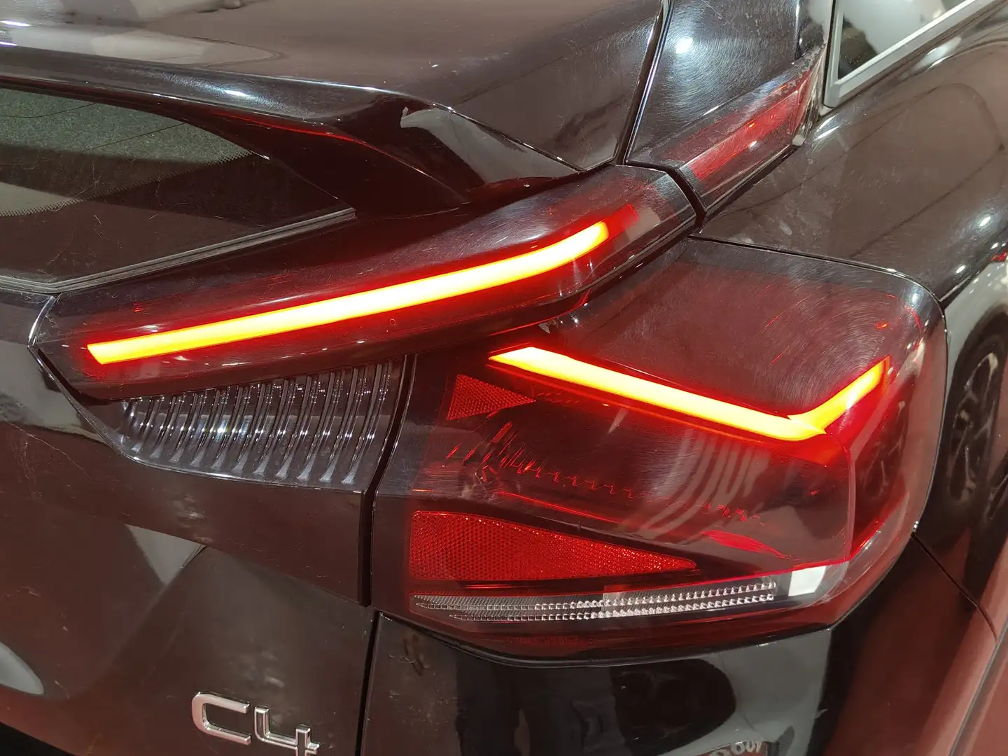 Foto Citroën C4 Citroen C4 PureTech 130 S&S 6v Feel Pack (130 CV)