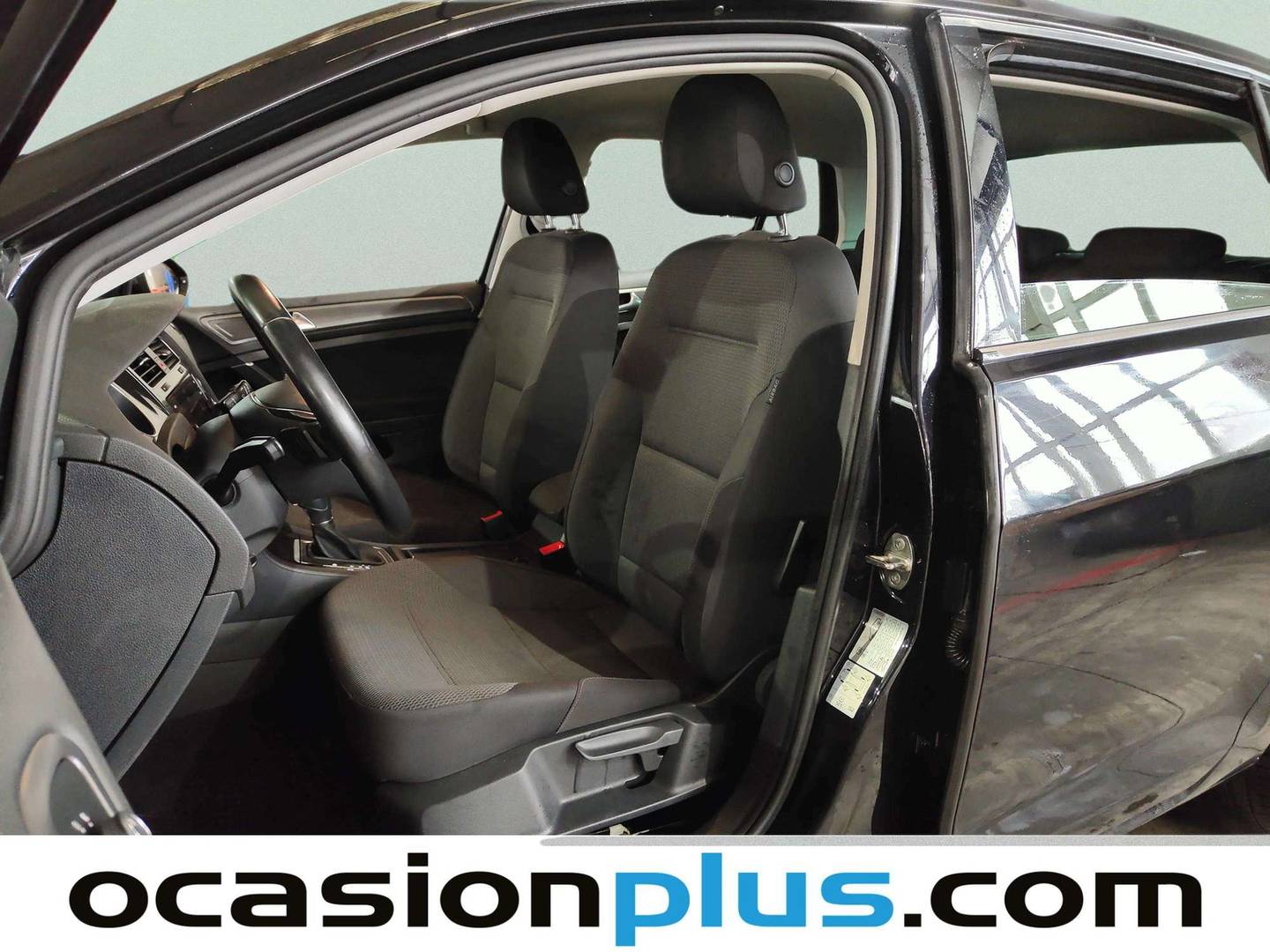 Foto asientos delanteros Volkswagen Golf Volkswagen Golf Advance 1.4 TSI (125 CV) DSG