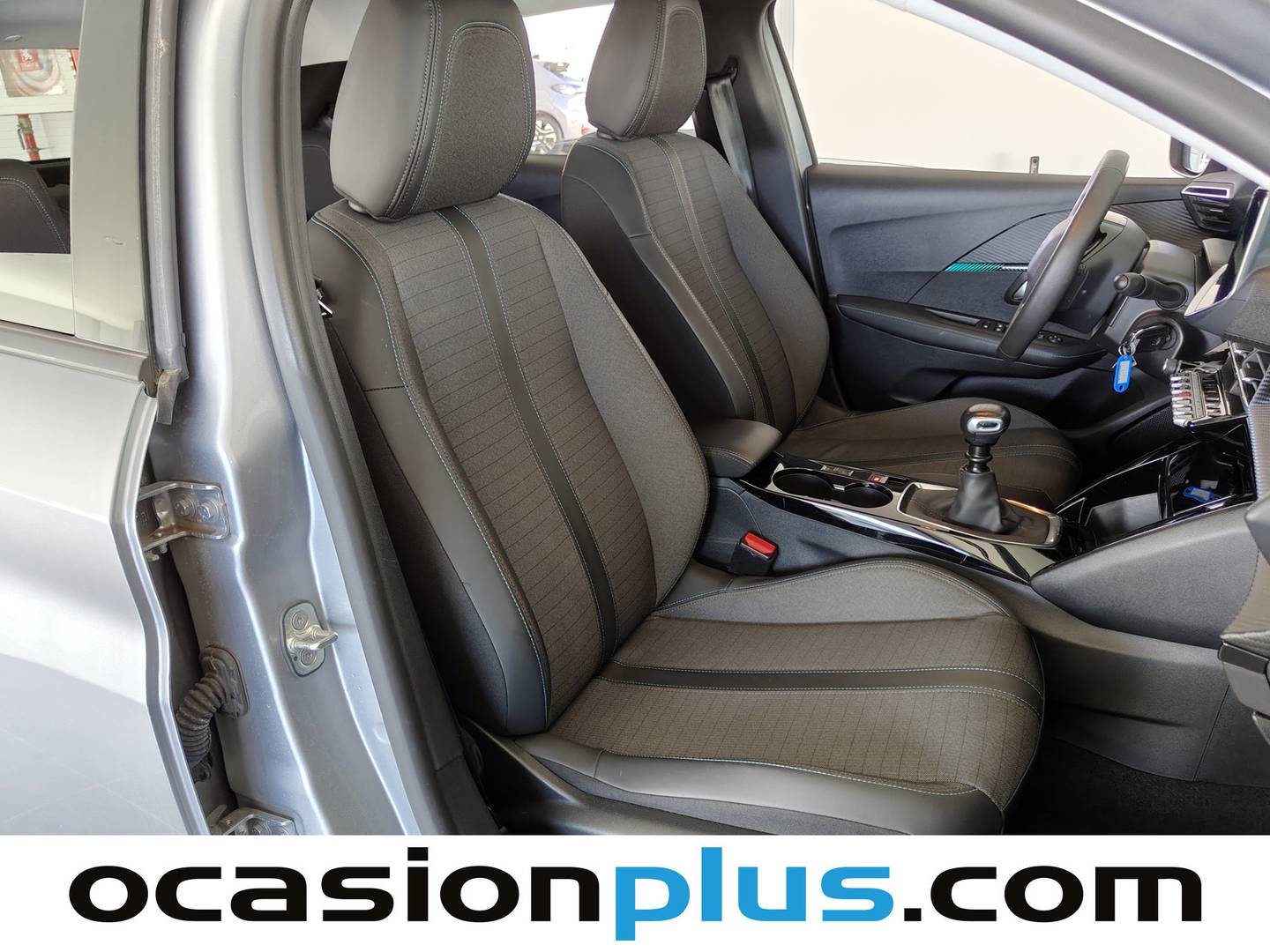 Foto Peugeot 208 Peugeot 208 PureTech 100 Allure (100 CV)