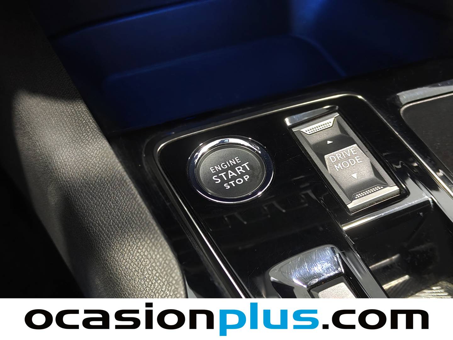 Foto Peugeot 3008 Peugeot 3008 PureTech 130 S&S GT EAT8 (130 CV)