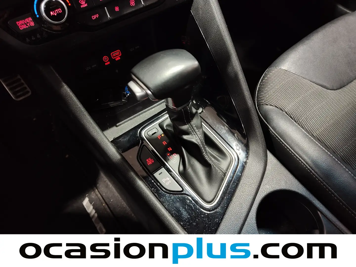 Foto KIA Niro Kia Niro 1.6 GDi Híbrido Enchufable Emotion (141 CV)