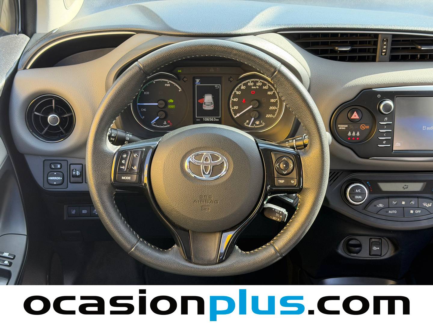 Extras y acabados del Toyota Yaris Toyota Yaris 1.5 100H Active (100 CV)