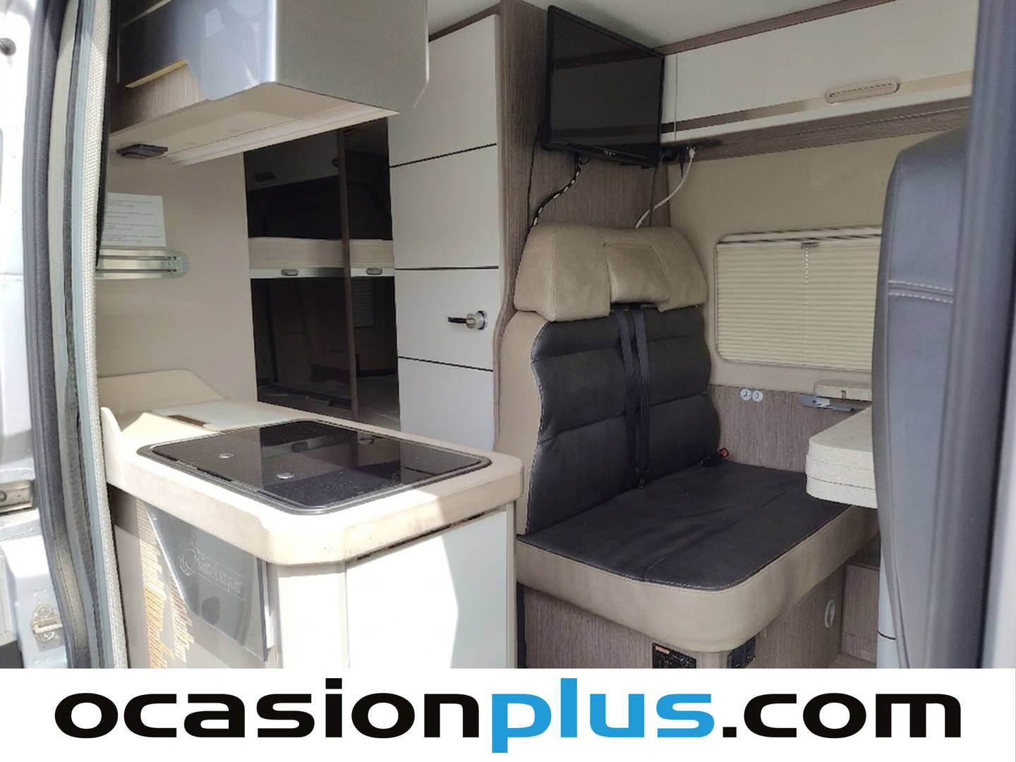 Foto asientos traseros Challenger Van Elegance V114 Max Challenger Van Elegance V114 Max Silver Edition (140 CV) 4 Plazas