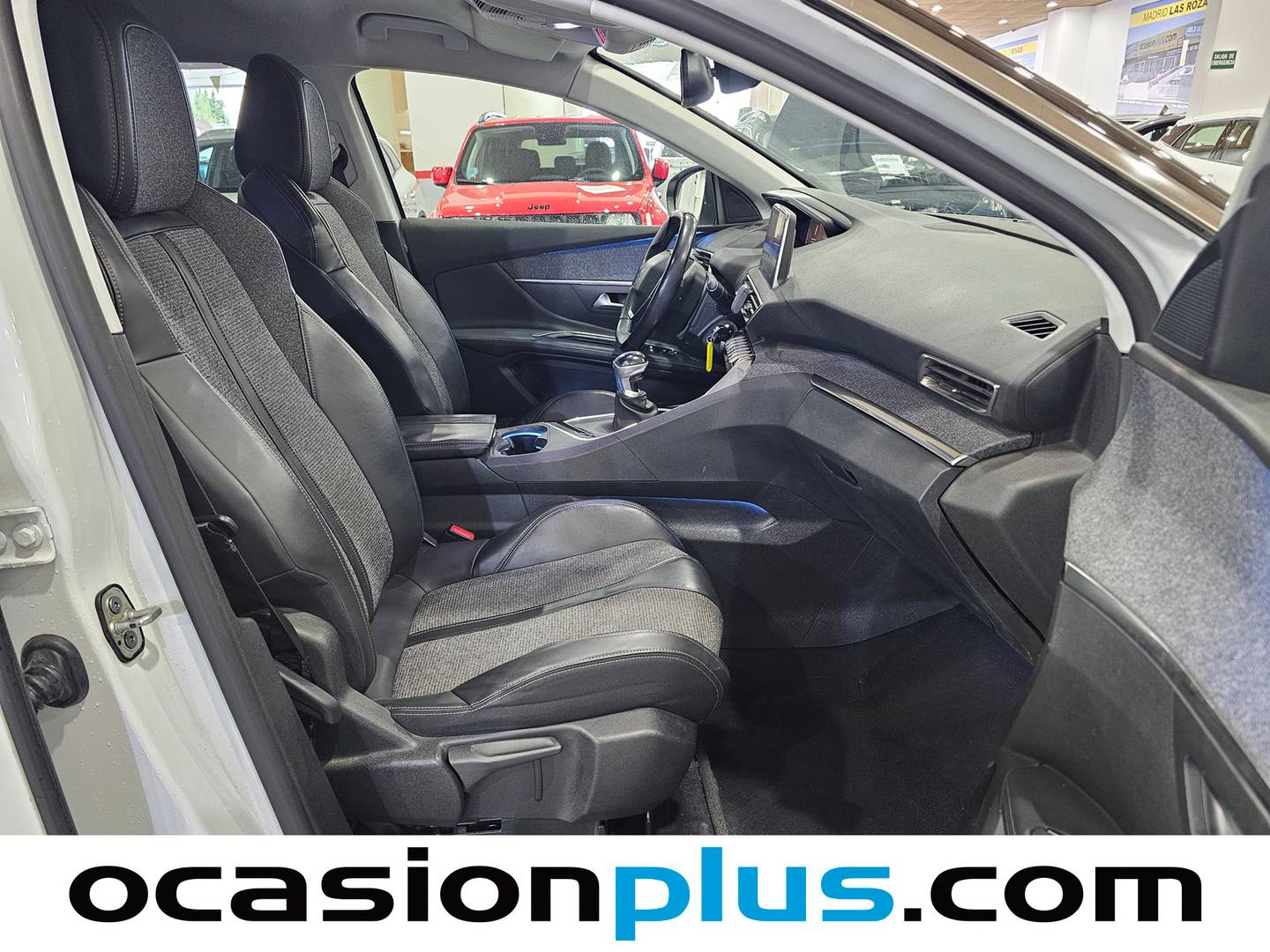 Foto Peugeot 5008 Peugeot 5008 PureTech 130 S&S Allure (130 CV) 7 PLAZAS