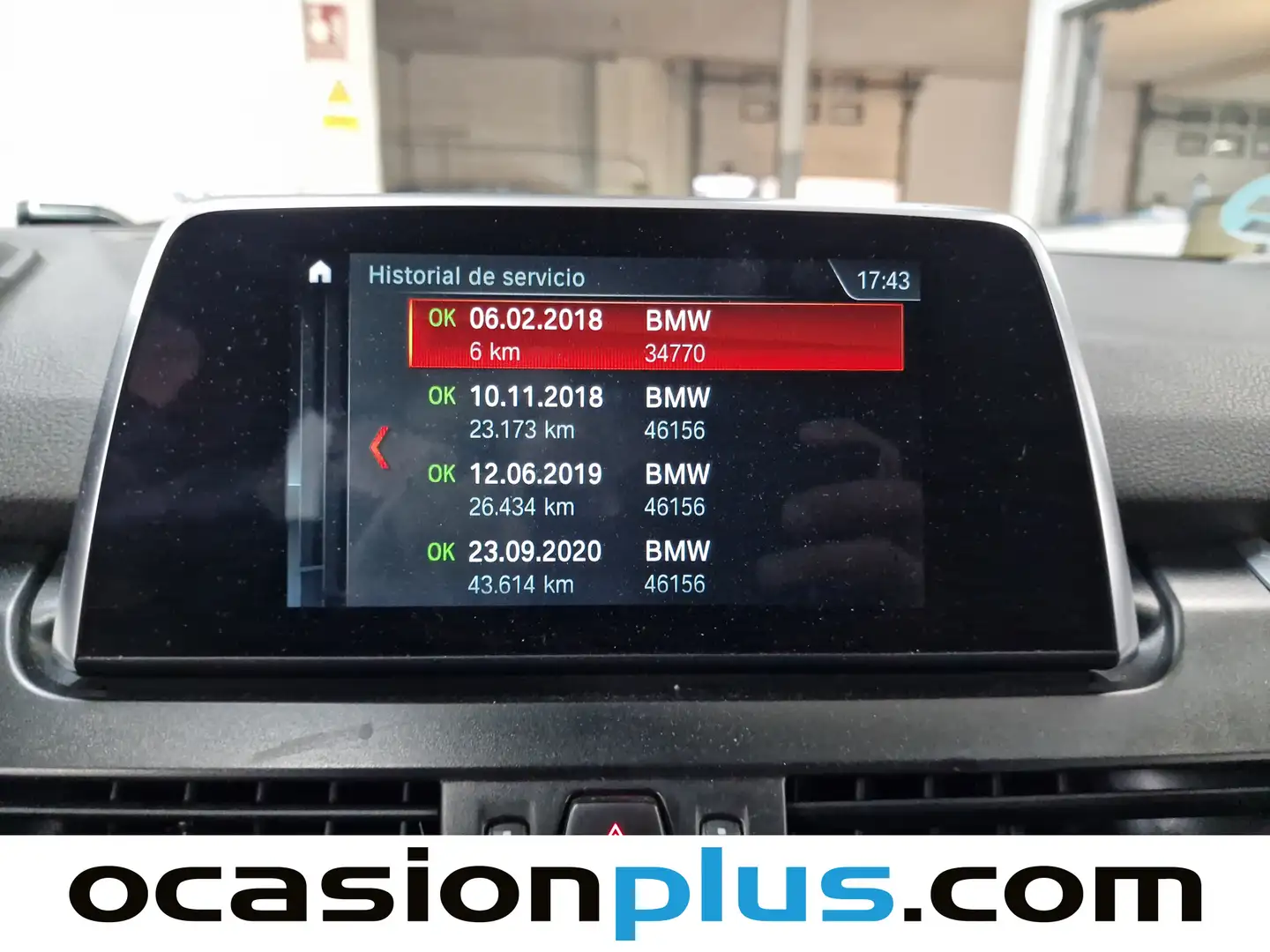 Foto BMW Serie 2 Active Tourer BMW Serie 2 218d Active Tourer Business (150 CV)