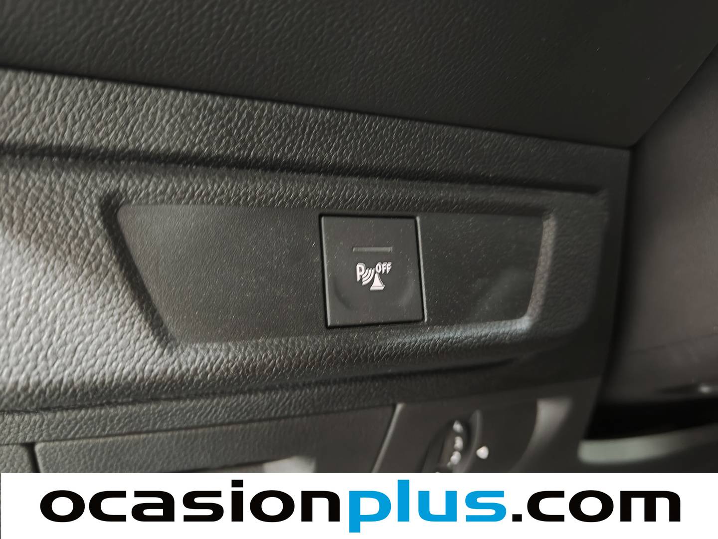 Extras y acabados del Dacia Sandero Dacia Sandero Essential TCe (91 CV)