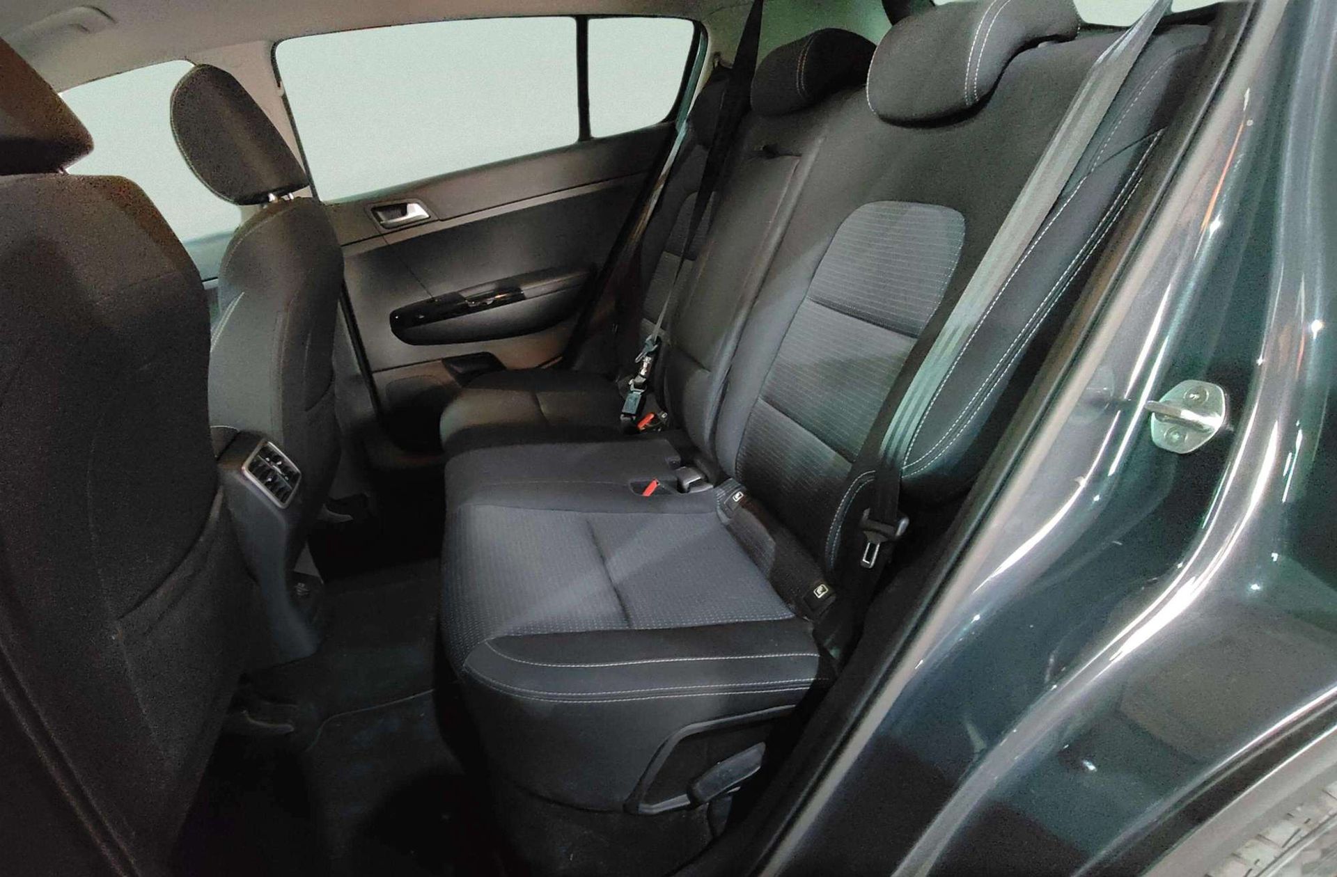 Kia Sportage 1.6 CRDi MHEV Drive Plus 4x2 - foto 13