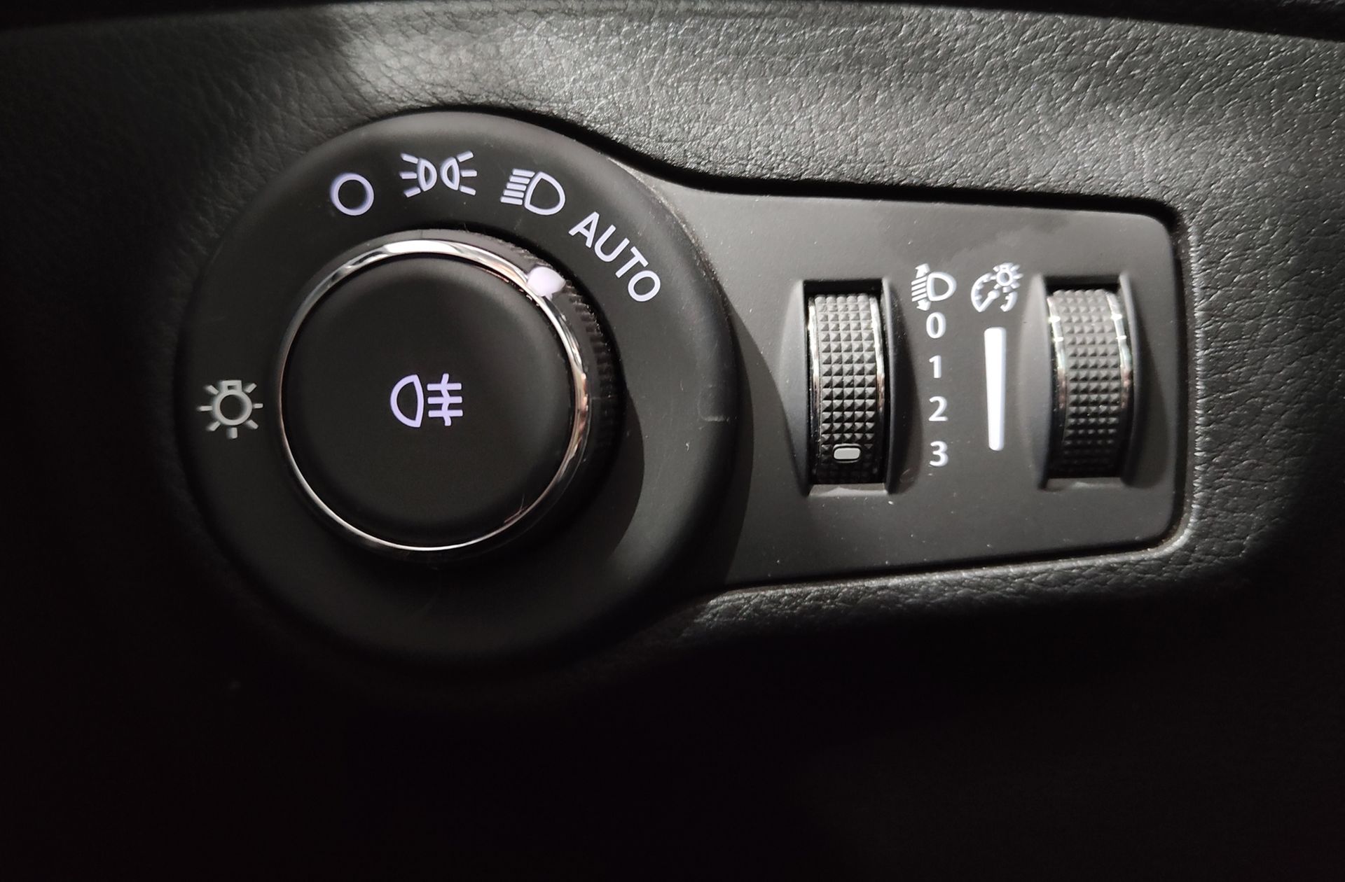 Jeep Compass 1.4 MultiAir Sport 4x2 - foto 7