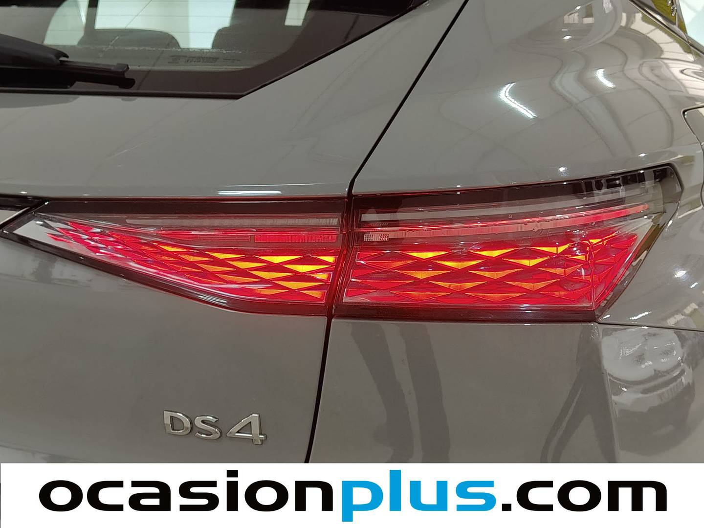 Foto DS DS 4 DS DS4 PureTech 130 Bastille Auto (130 CV)