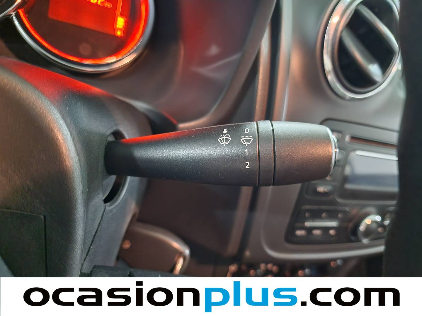 Equipamiento del Dacia Logan Dacia Logan 1.2 Ambiance (75 CV)