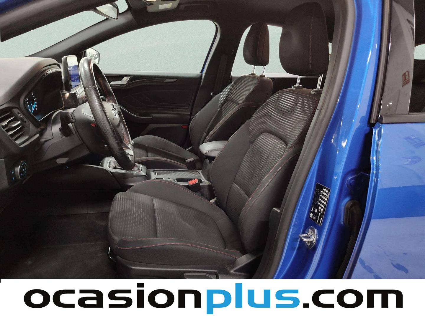 Foto asientos delanteros Ford Focus Ford Focus 1.0 Ecoboost MHEV ST-Line (125 CV)