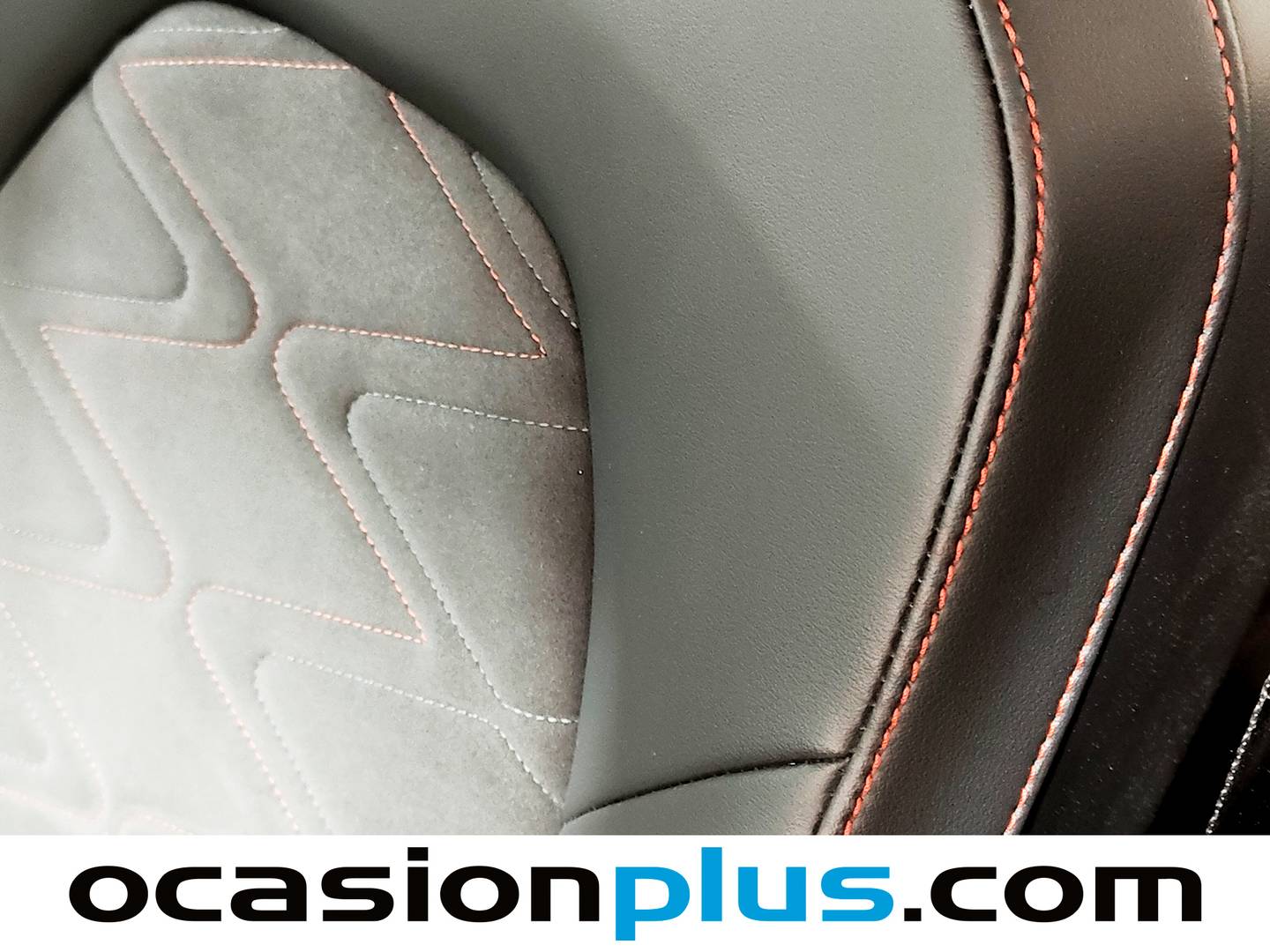 Extras y acabados del Seat León Seat León ST ST 1.5 eTSI S&S FR Special Edition Vision DSG (150 CV)