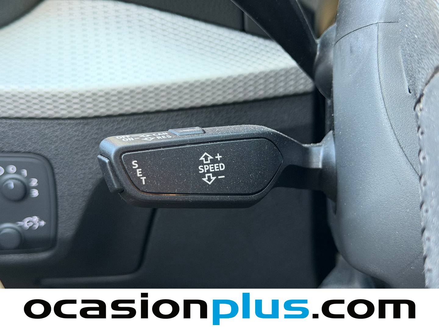 Foto Audi Q2 Audi Q2 Advanced 30 TDI (116 CV) S tronic