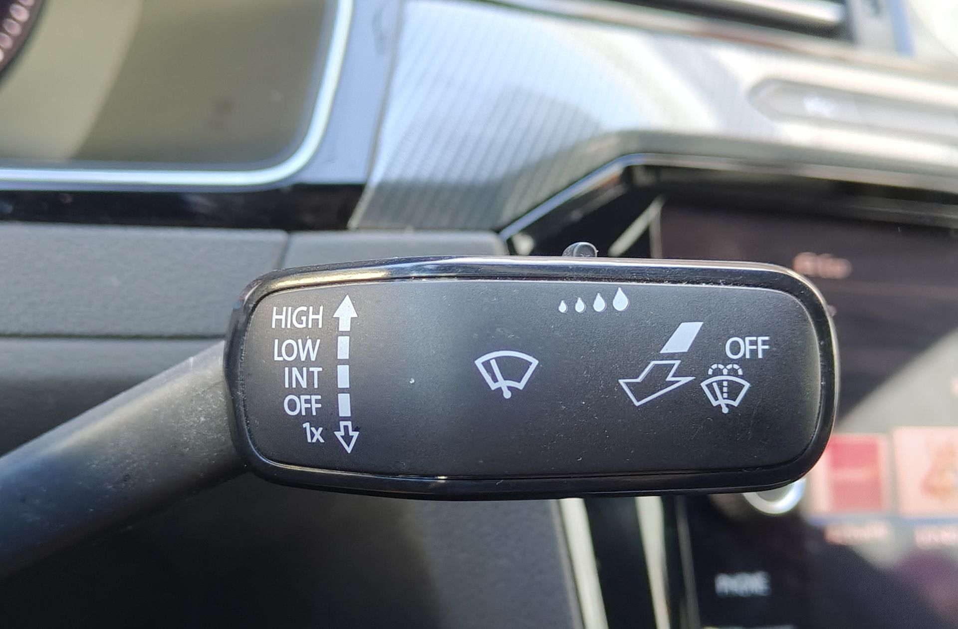 Volkswagen Arteon R-Line 2.0 TSI DSG - foto 35