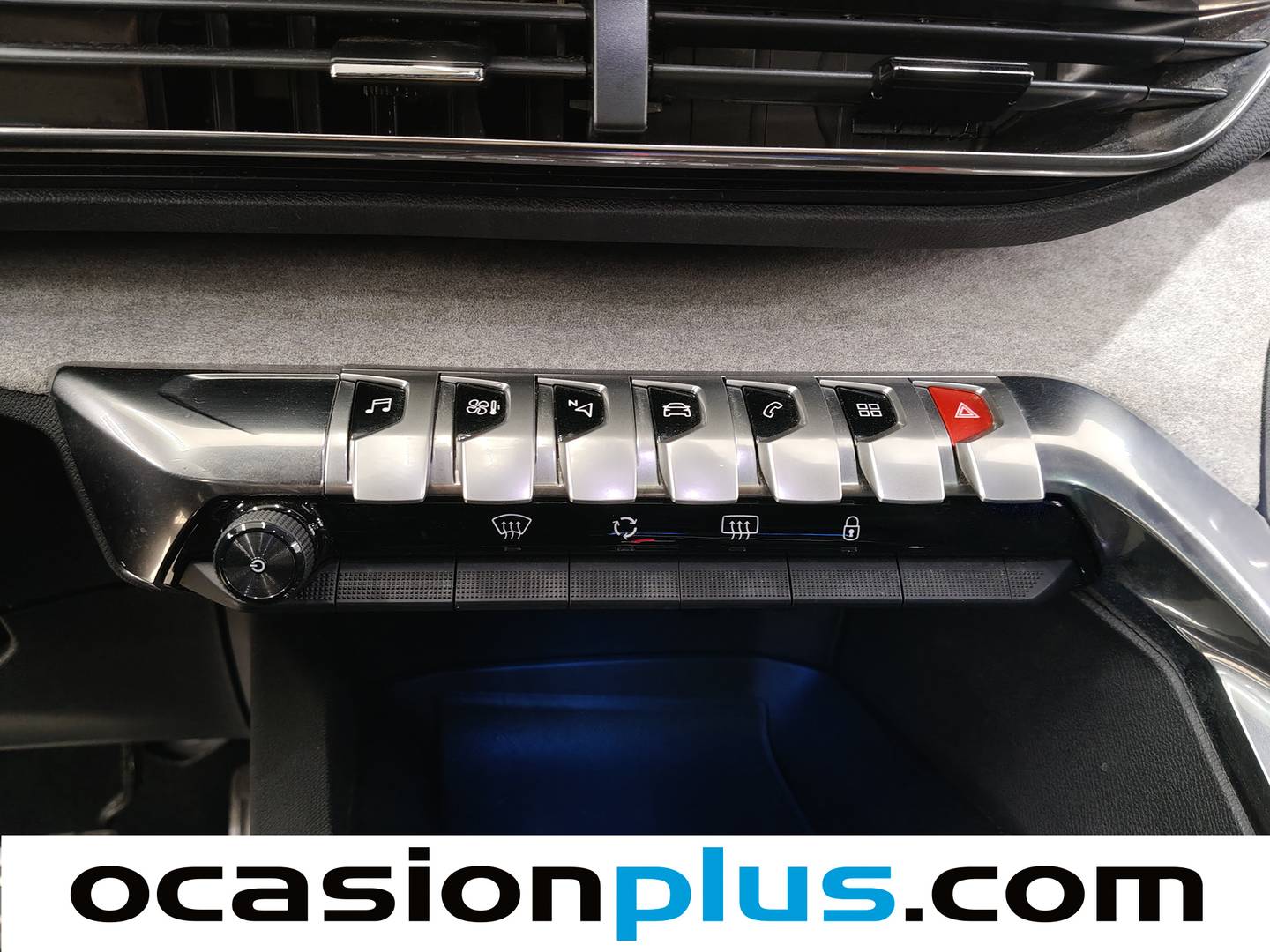 Foto Peugeot 3008 Peugeot 3008 PureTech 130 S&S GT EAT8 (130 CV)