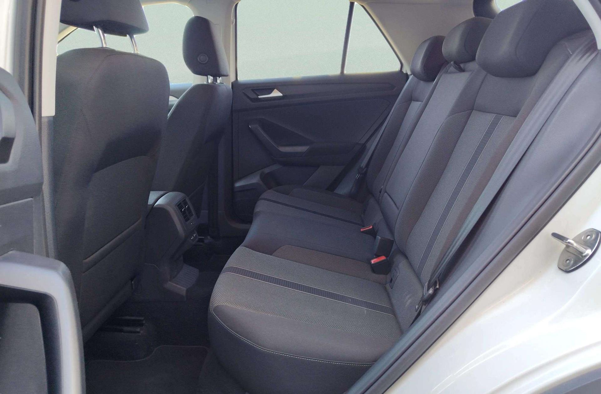 Volkswagen T-Roc Life 2.0 TDI - foto 14