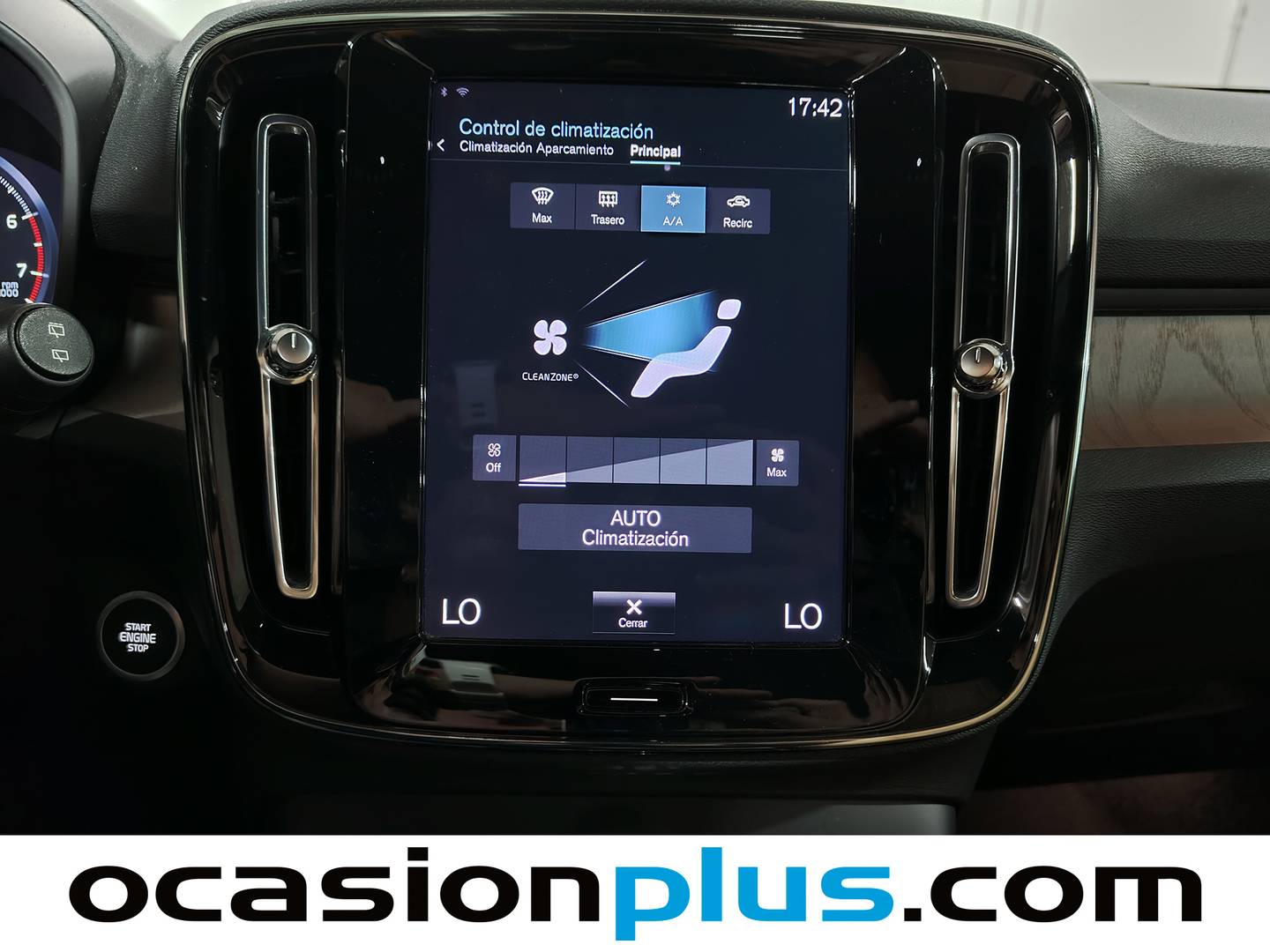 Volvo XC40 Volvo XC40 T3 Business Plus (163 CV) al mejor precio