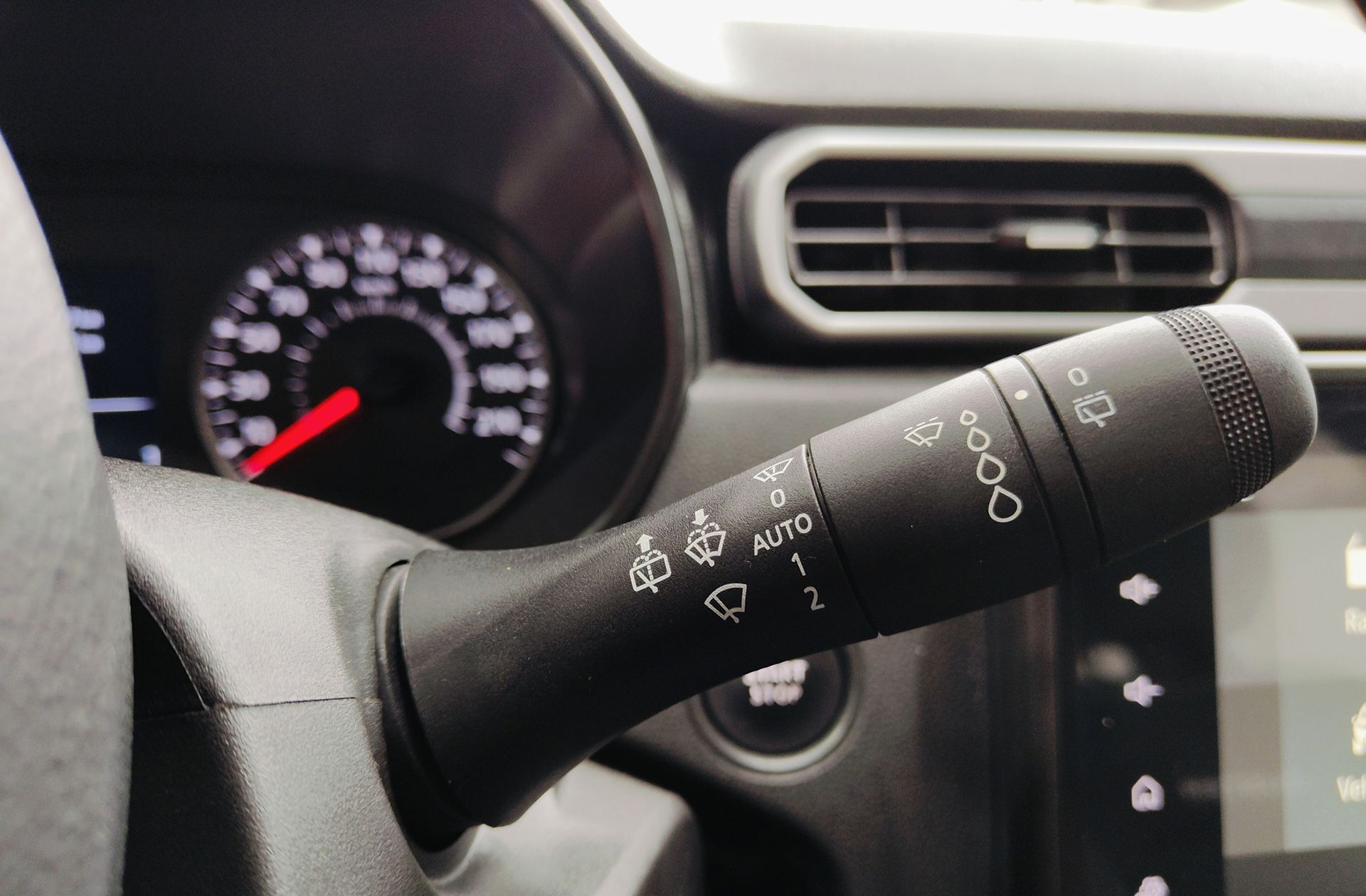 Dacia Duster Journey Go TCe EDC - foto 27