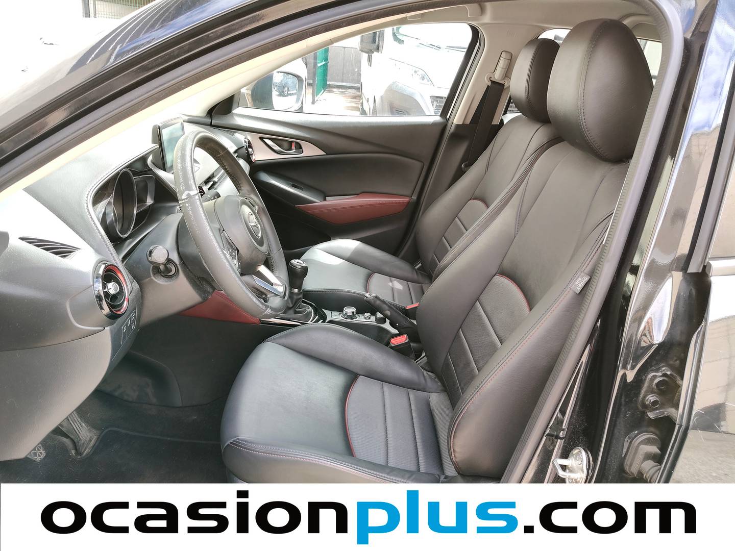 Foto asientos delanteros Mazda CX-3 Mazda CX-3 2.0 SKYACTIV GE Luxury 2WD (120 CV)