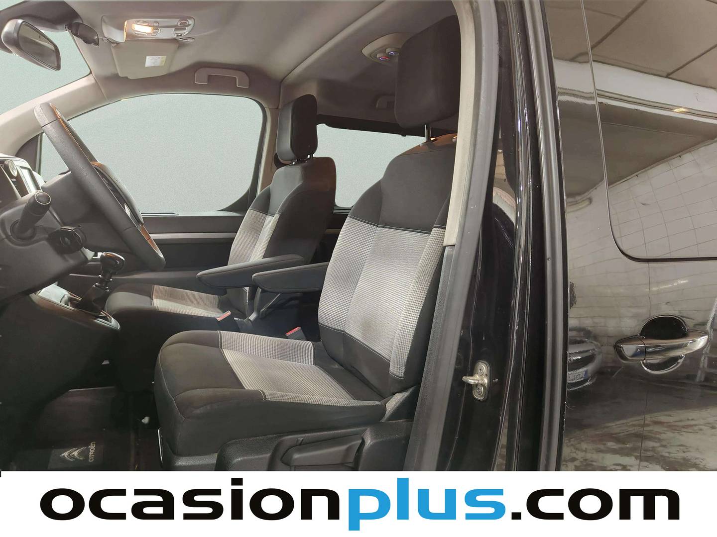 Foto asientos delanteros Citroën Spacetourer Citroën Spacetourer BlueHDi 150 S&S Feel Talla M (150 CV) 8 Plazas