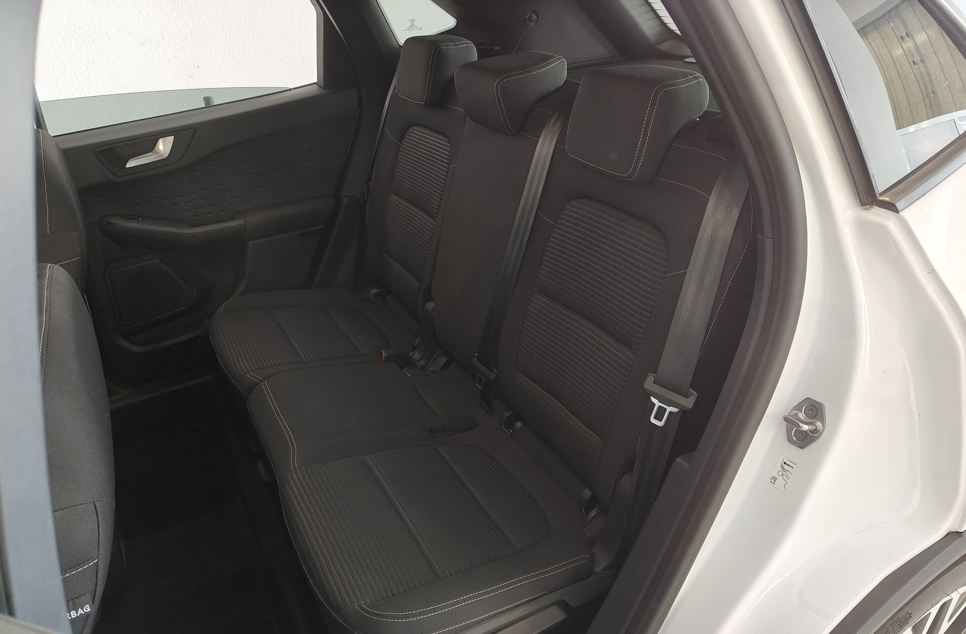 Ford Kuga 2.0 EcoBlue Titanium 4x4 - foto 15