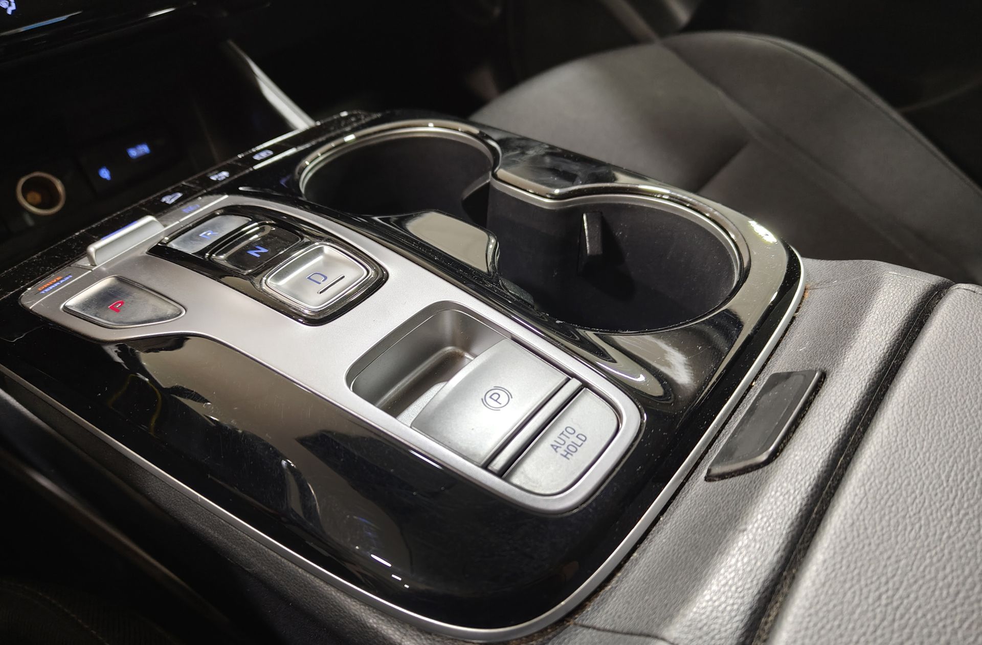 Hyundai Tucson 1.6 T-GDi PHEV Maxx 4x4 - foto 30