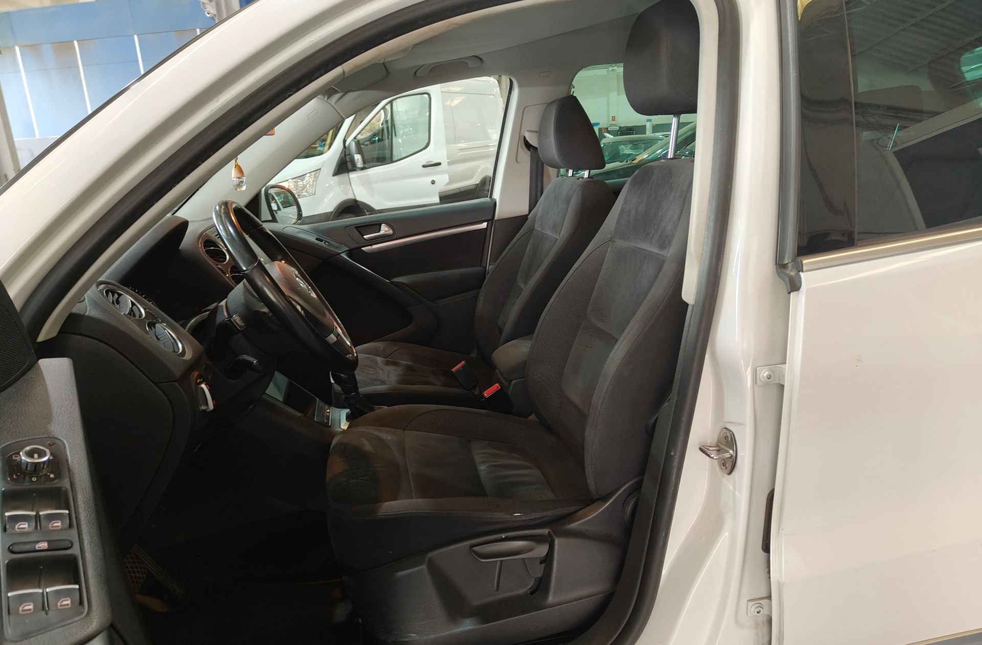 Volkswagen Tiguan Sport 2.0 TDI BMT 4Motion DSG - foto 11