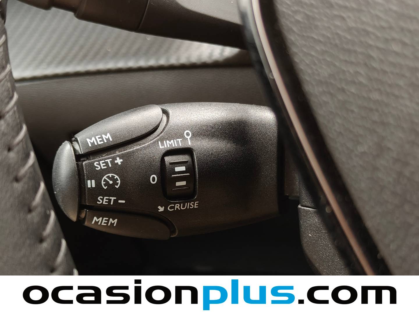 Peugeot 208 Peugeot 208 PureTech 100 Allure (100 CV) gasolina