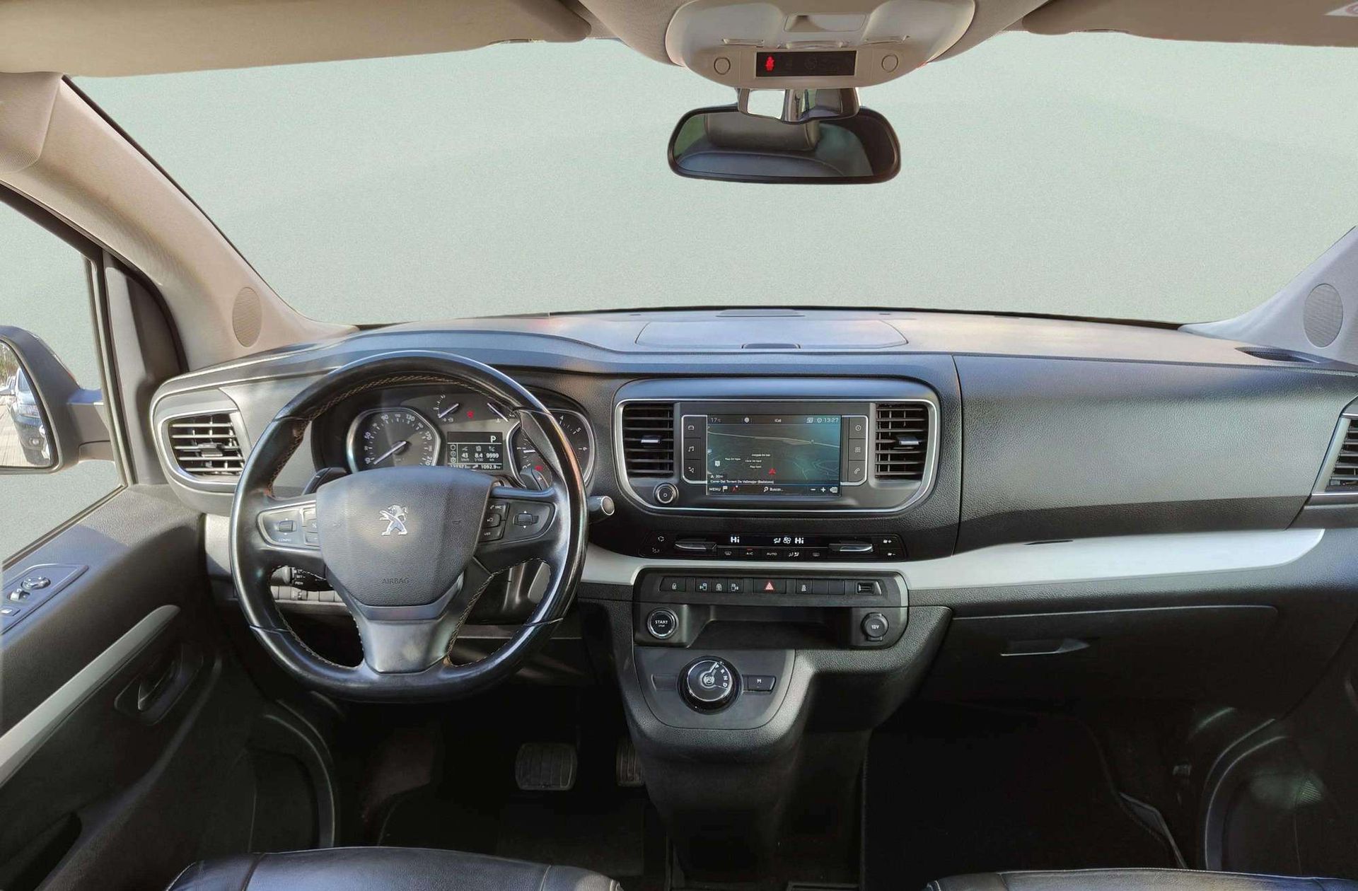 Peugeot Traveller 2.0 BlueHDi Allure Standard EAT6 8 plazas - foto 9