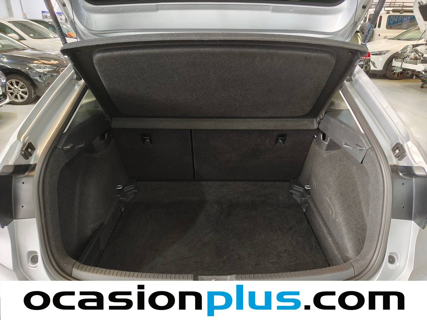 Fotos maletero Volkswagen Taigo Volkswagen Taigo ``Más`` 1.0 TSI (115 CV) DSG