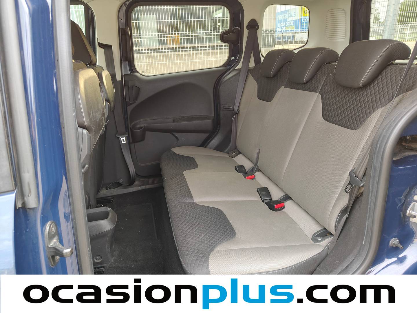 Foto asientos traseros Ford Tourneo Courier Ford Tourneo Courier 1.0 EcoBoost Trend (100 CV)
