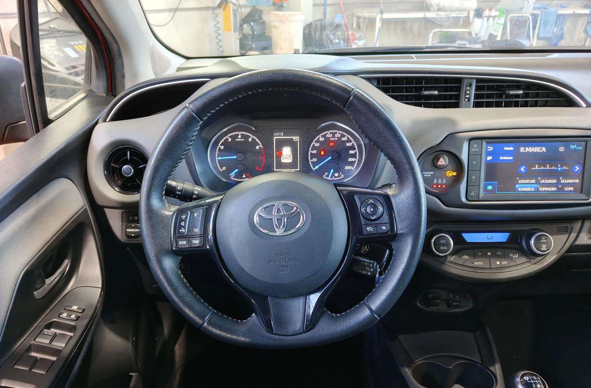 Toyota Yaris 1.5 Feel! Edition - foto 20