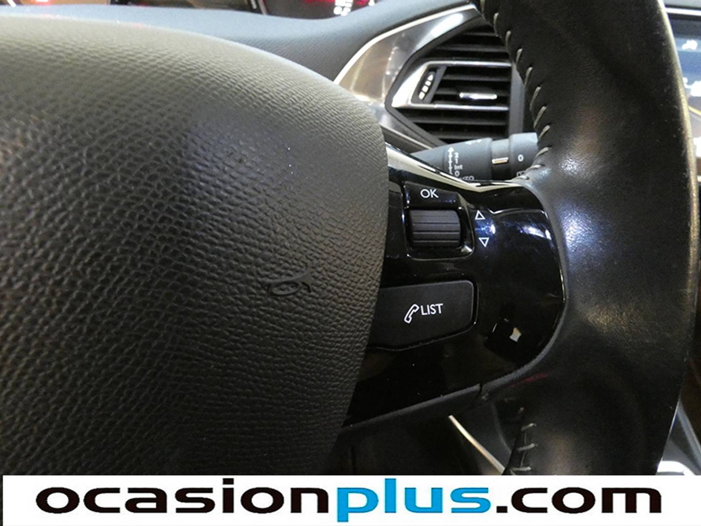 Foto Peugeot 308 Peugeot 308 SW SW 1.2 PureTech Allure EAT6 (130 CV)