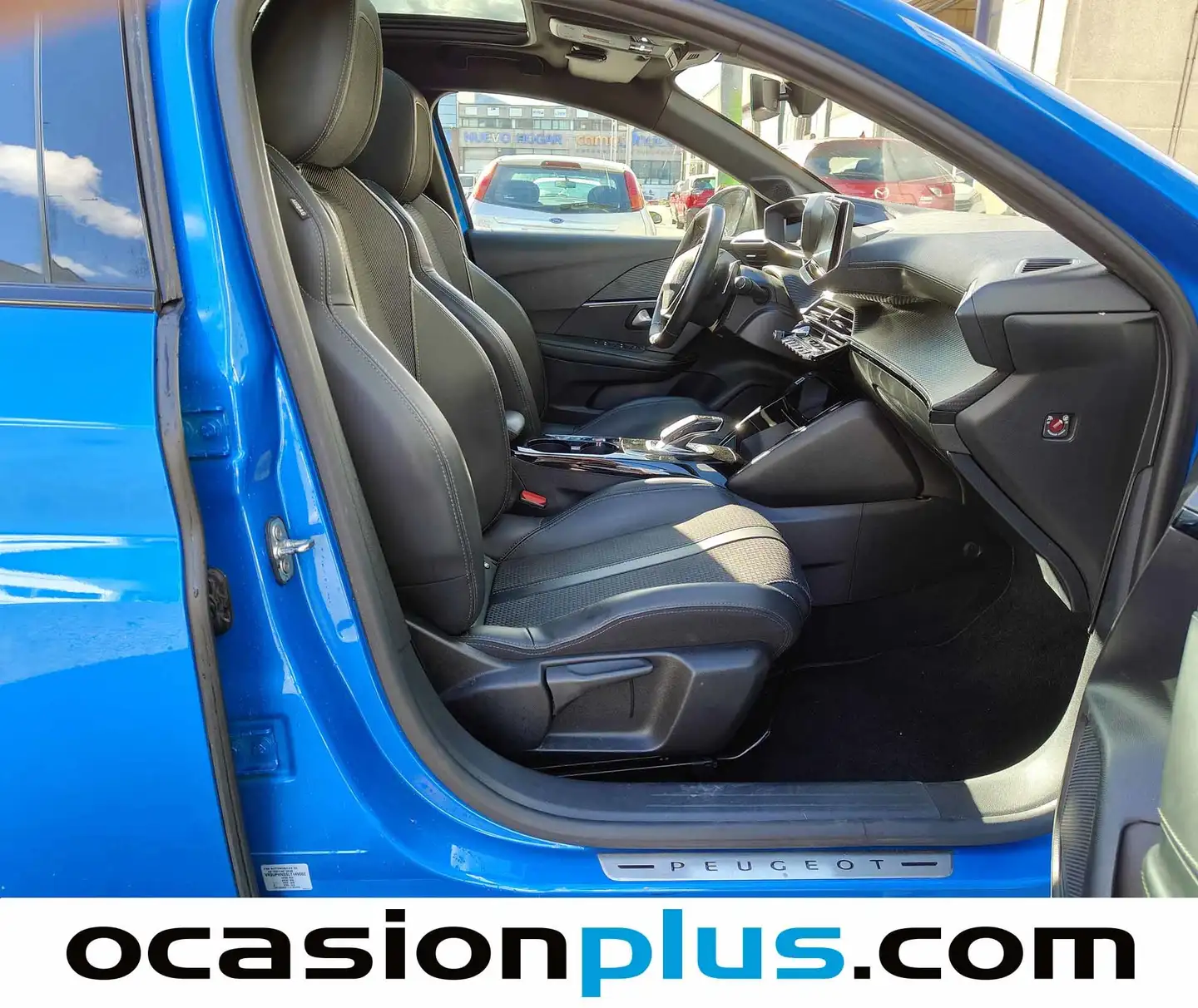 Foto Peugeot 208 Peugeot 208 PureTech 130 GT Pack EAT8 (130 CV)