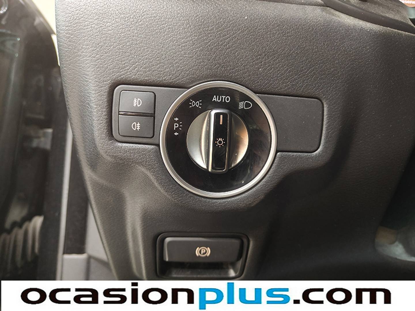 Foto Infiniti Q30 Infiniti Q30 2.2D Sport 7DCT  (170 CV)