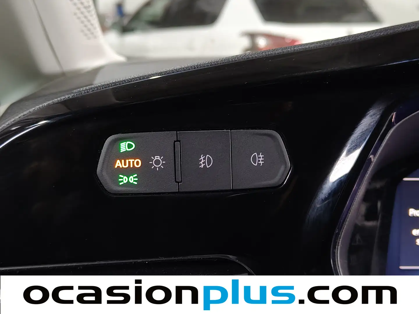 Foto Ford Grand Tourneo Connect Ford Grand Tourneo Connect 2.0 Ecoblue Titanium Auto (122 CV) 7 Plazas