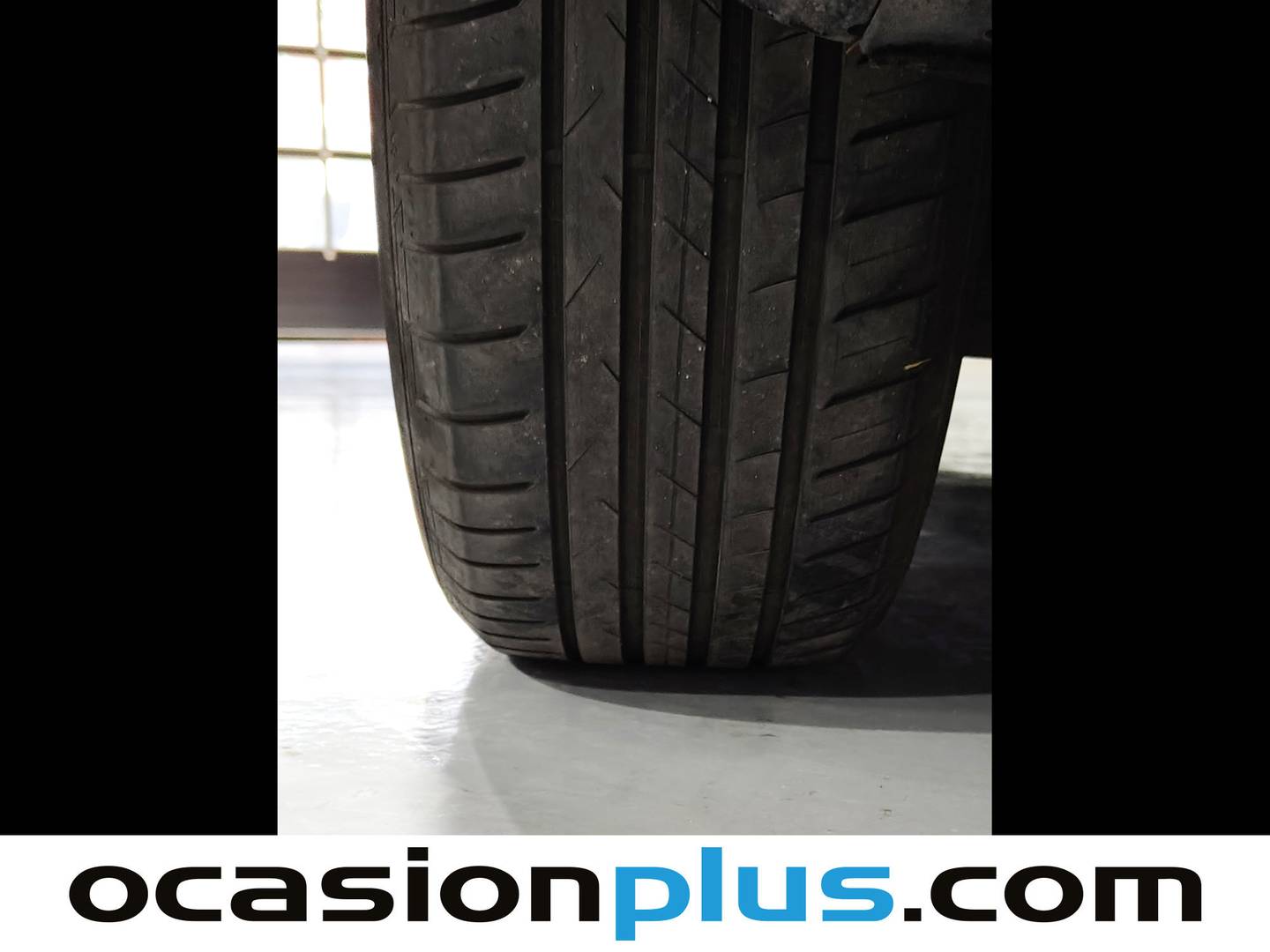 Foto Volvo V40 Volvo V40 D2 Momentum (120 CV)