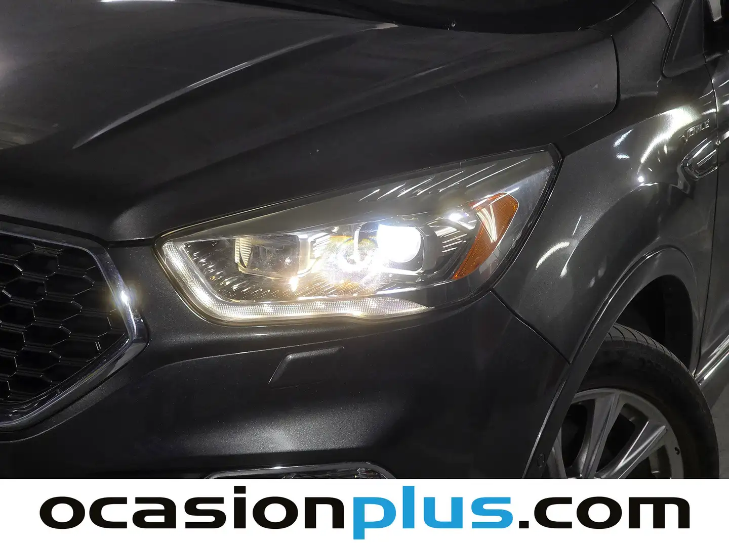 Foto Ford Kuga Ford Kuga 2.0 TDCI S&S Vignale 4x4 Powershift (150 CV)