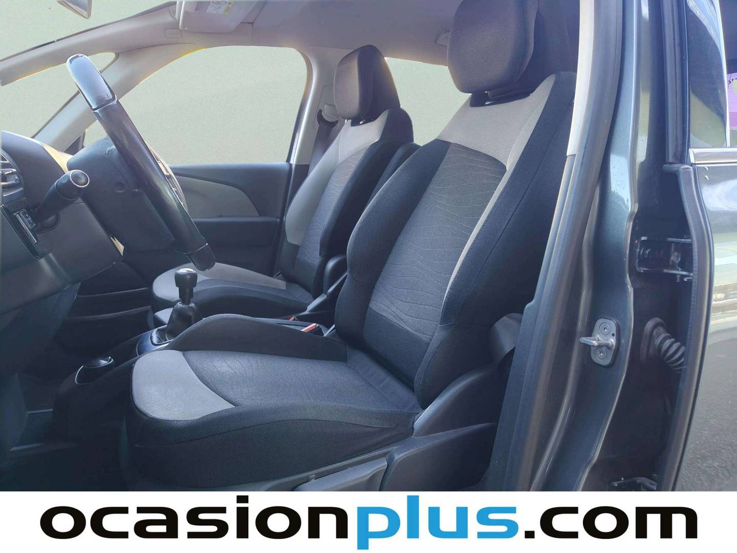 Foto asientos delanteros Citroën C4 Picasso Citroën C4 Picasso 1.6 THP Intensive (156 CV)