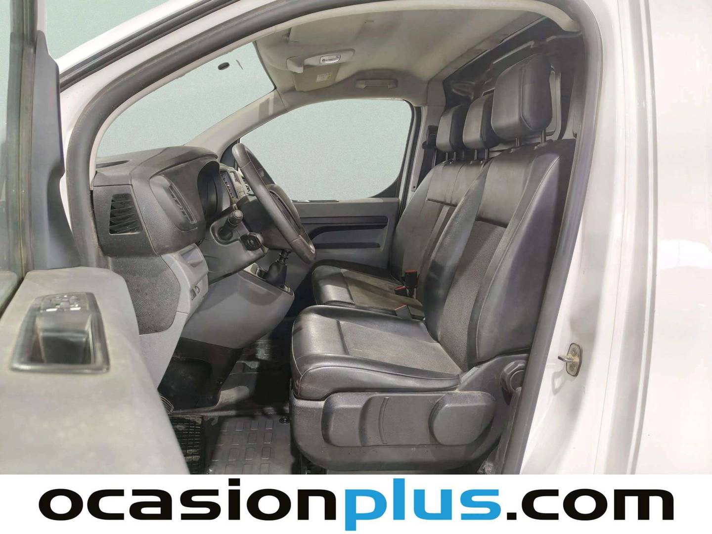 Foto asientos delanteros Citroën Jumpy Citroën Jumpy Furgon BlueHDI 120 Talla M Control (120 CV)