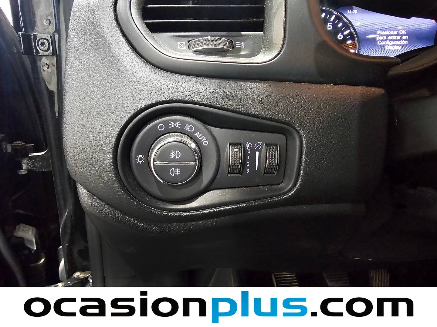 Equipamiento del Jeep Renegade Jeep Renegade 1.0G Limited 4x2 (120 CV)