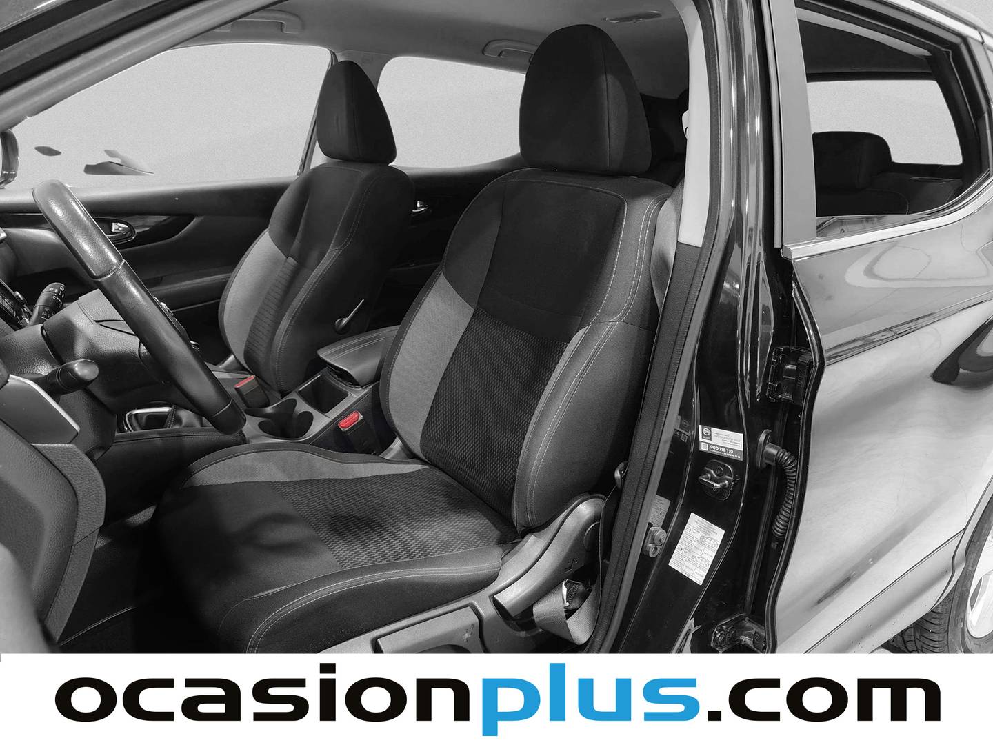Foto asientos delanteros Nissan QASHQAI Nissan Qashqai DIG-T 140 Acenta 4x2 (140 CV)