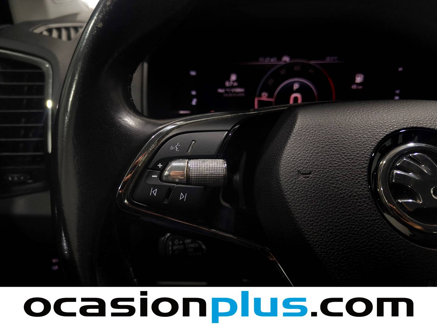 Skoda Karoq Skoda Karoq 2.0 TDI Ambition 4X4 DSG (150 CV) seminuevo