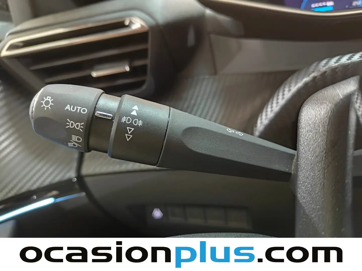 Foto Peugeot 2008 Peugeot 2008 PureTech 130 GT (130 CV)