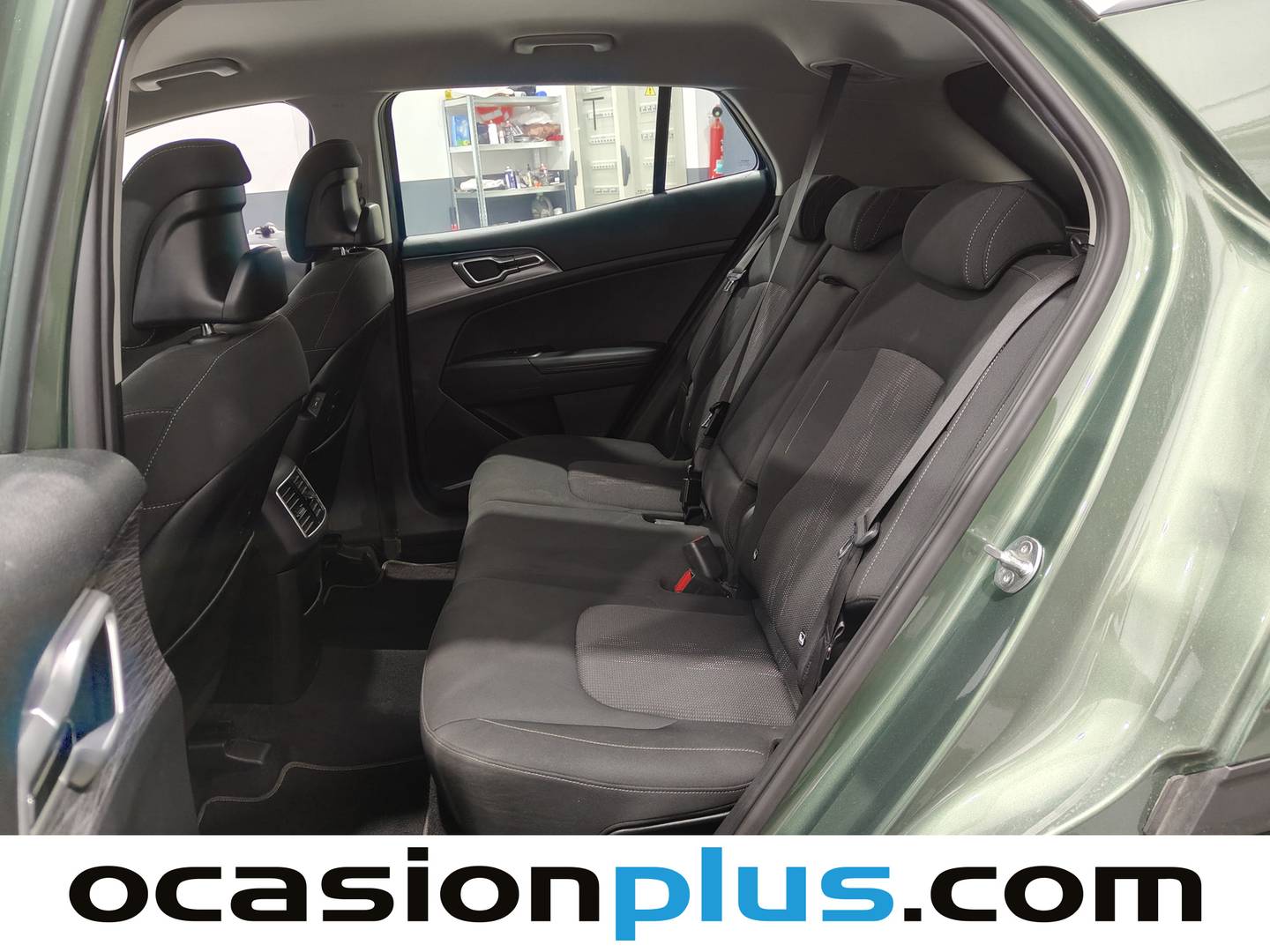 Foto asientos traseros KIA Sportage KIA Sportage 1.6 T-GDi MHEV Drive 4x2 (150 CV)