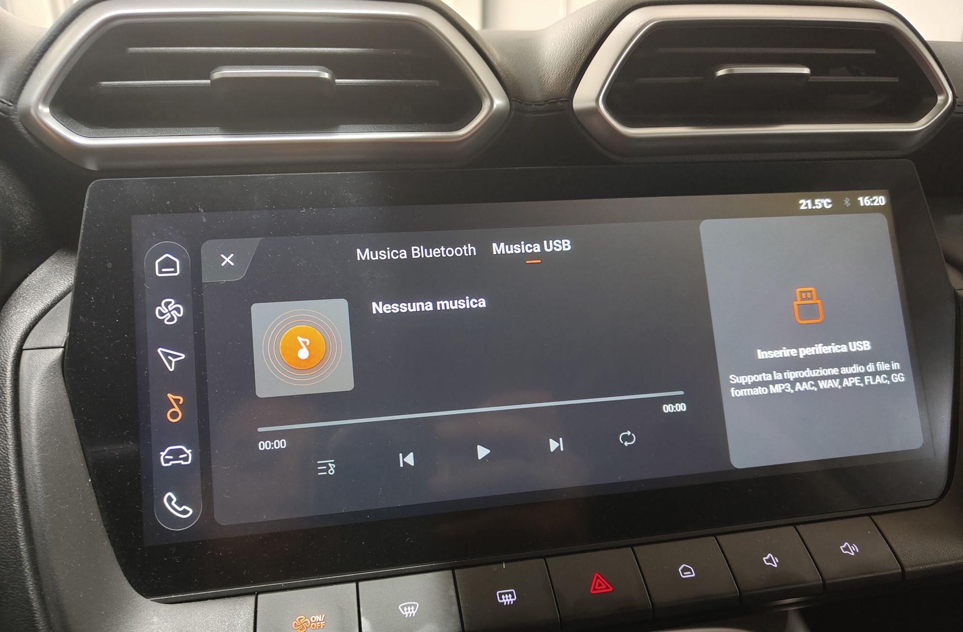 MG ZS 1.5 Hybrid+ Luxury - foto 31