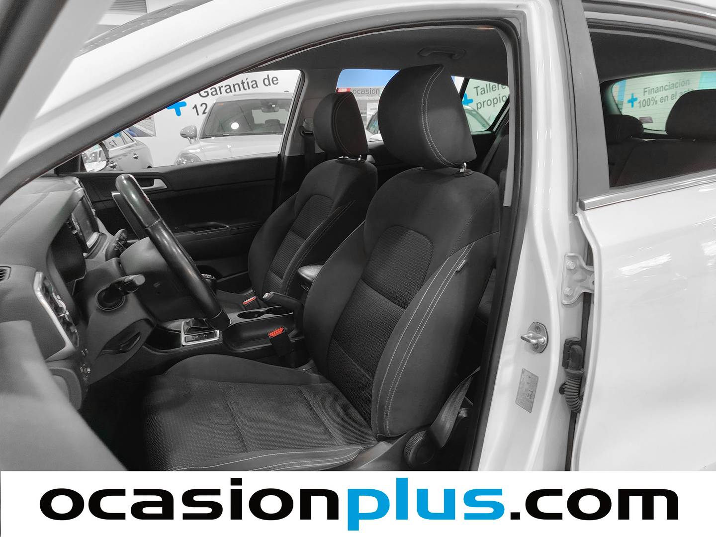 Foto asientos delanteros KIA Sportage KIA Sportage 1.6 GDi Drive 4x2 (132 CV)