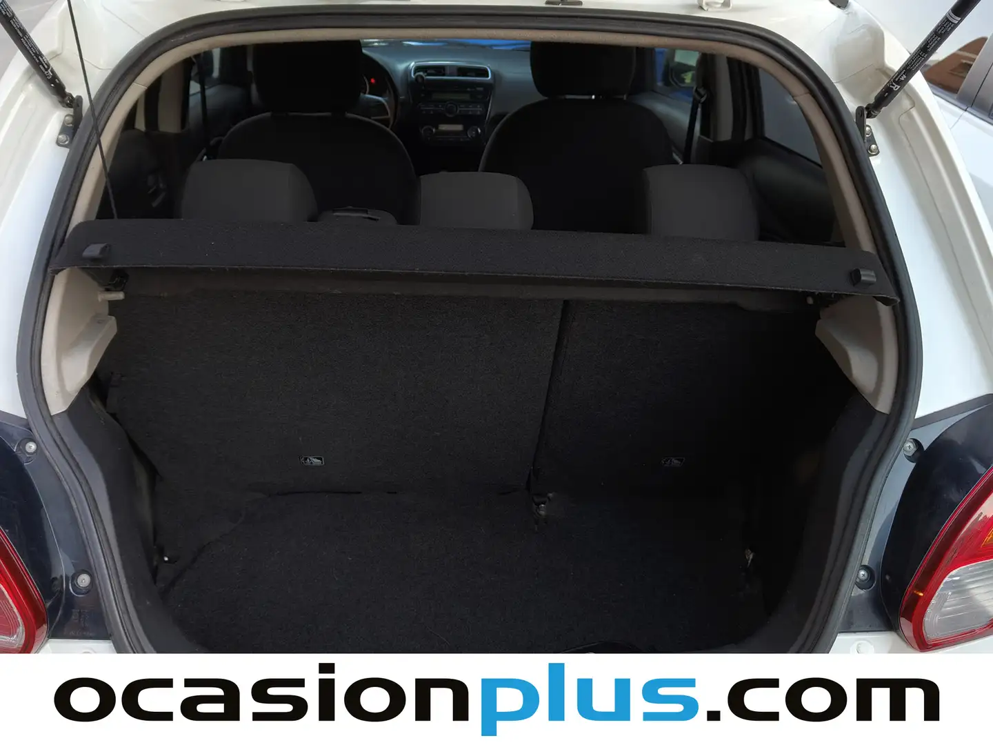 Foto Mitsubishi Space Star Mitsubishi Space Star Star 120 MPI Motion (80 CV)