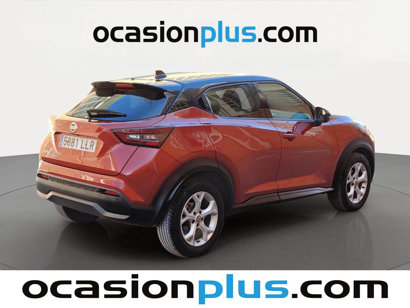 Foto trasera Nissan JUKE Nissan Juke DIG-T N-Connecta 4x2 (117 CV) derecha